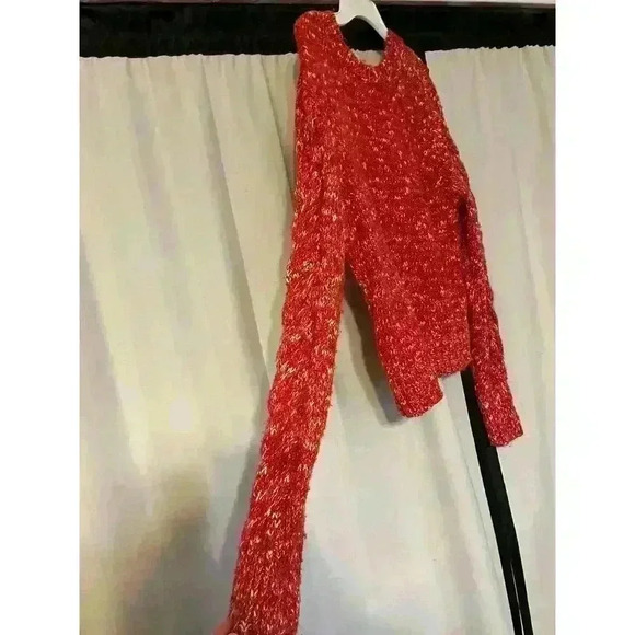 Good Threads Womens Large Red Cable Knit Sweater - Picture 6 of 7